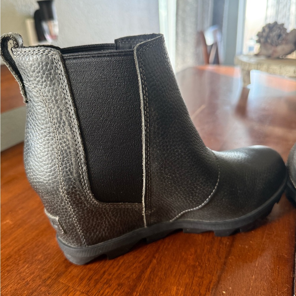 Sorel Joan of Ark Chelsea Ankle Boots